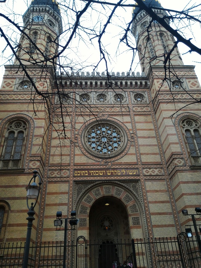 Budapeşte (706)